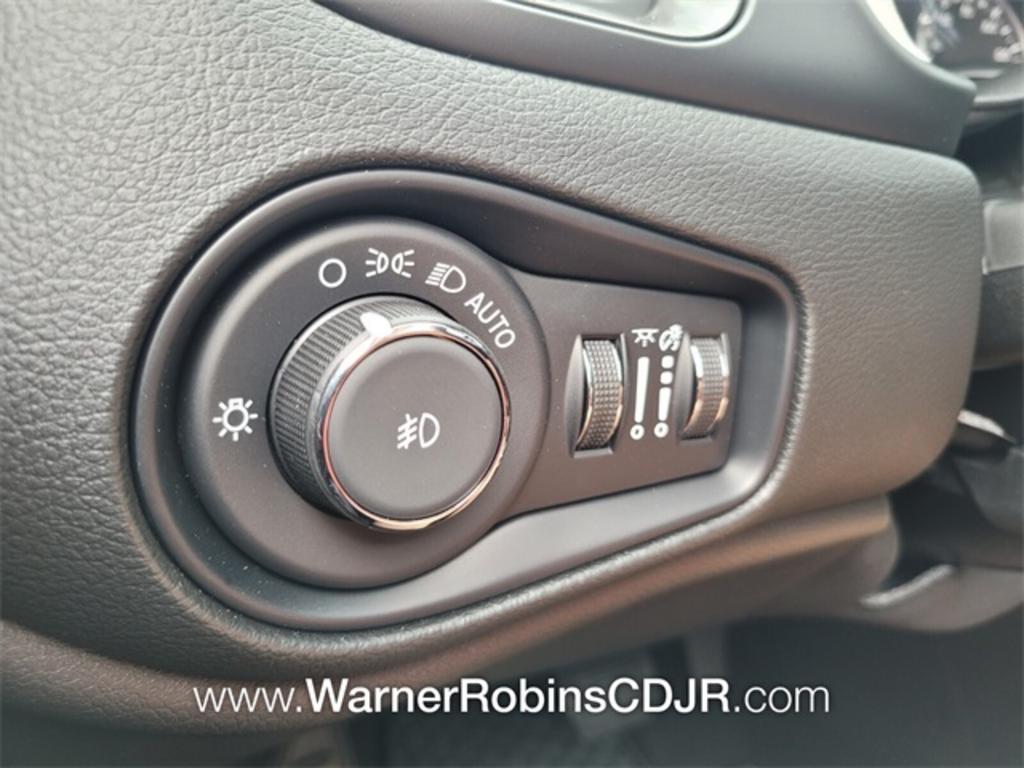 2023 Jeep Renegade - $28,932