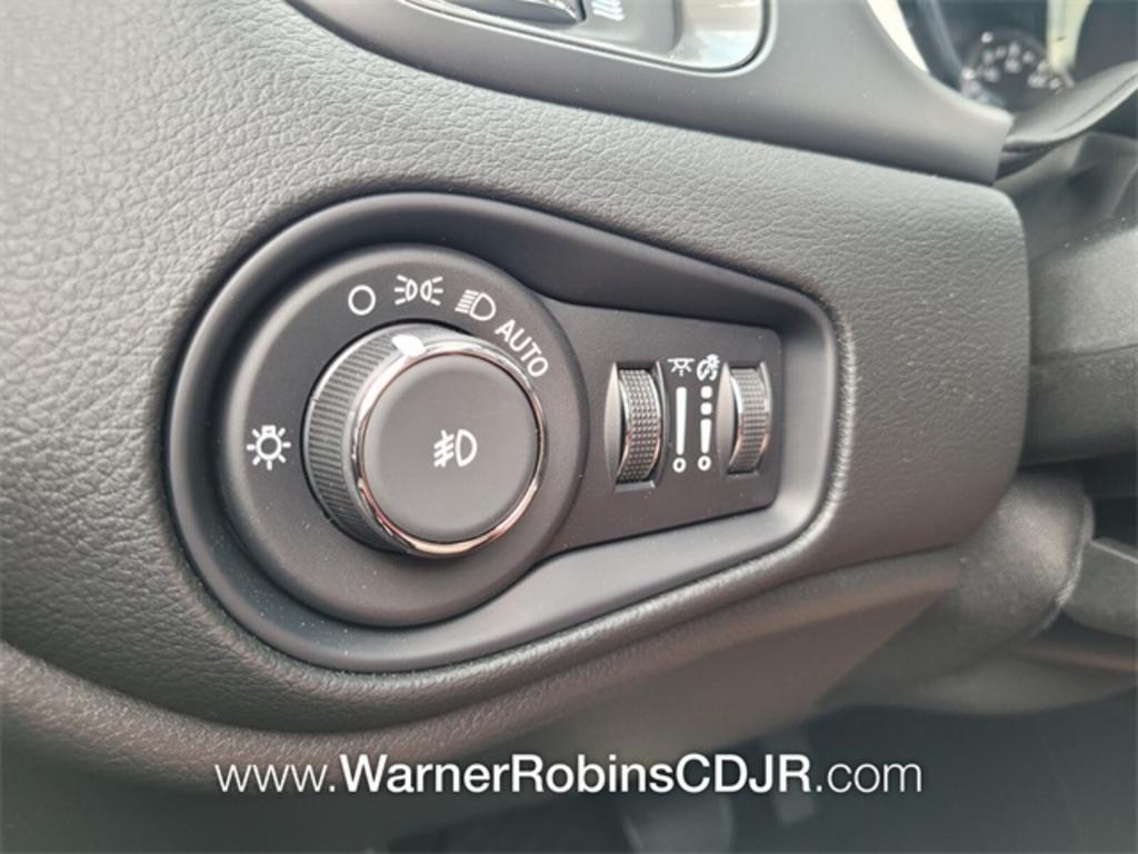 2023 Jeep Renegade - $28,932