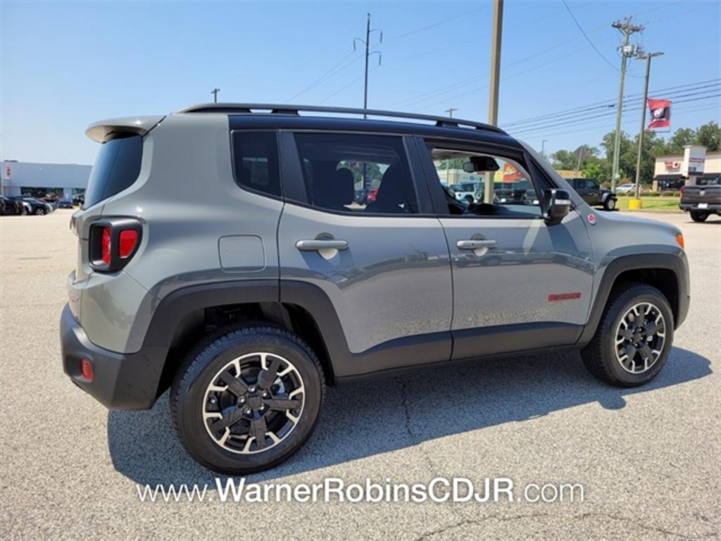 2023 Jeep Renegade - $35,749