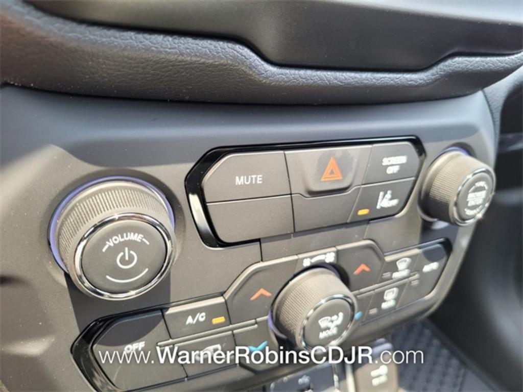 2023 Jeep Renegade - $35,749