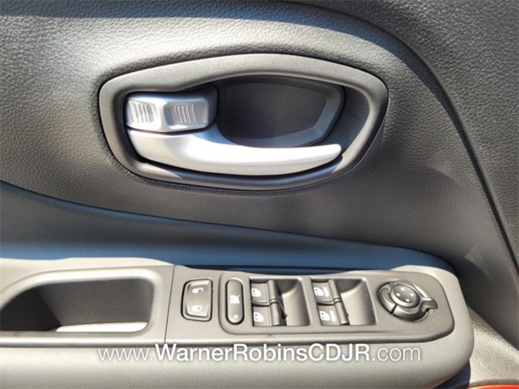 2023 Jeep Renegade - $35,749