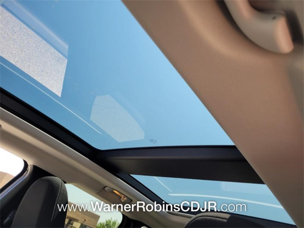 2023 Jeep Renegade - $35,749