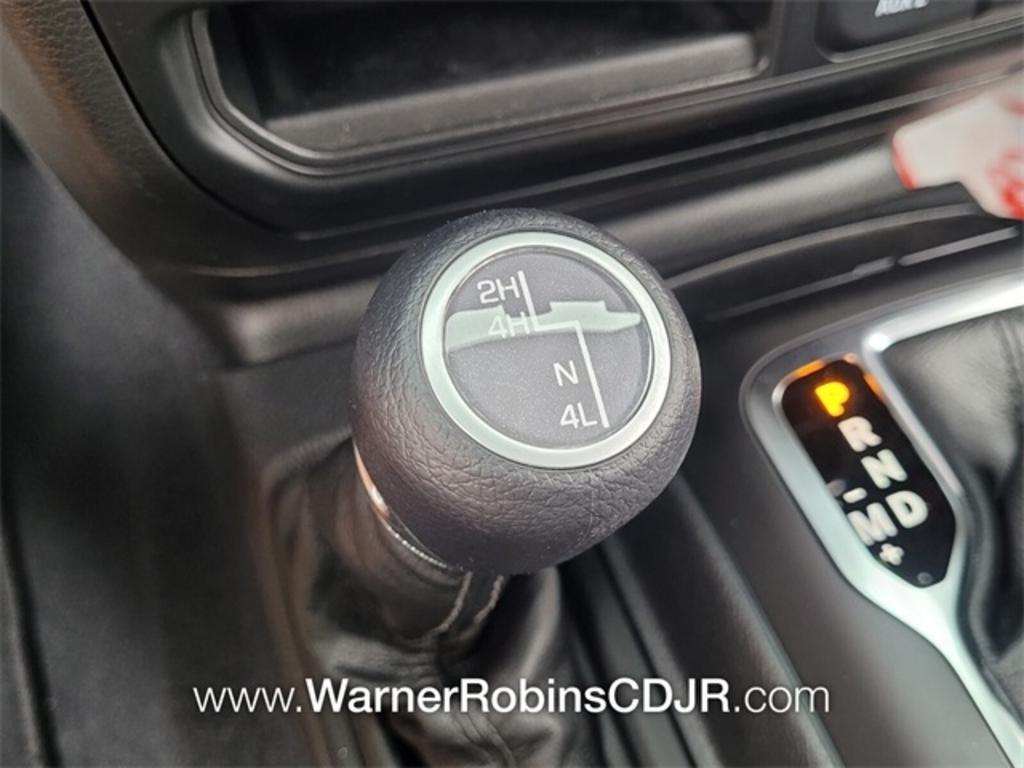 2023 Jeep Wrangler Sport photo
