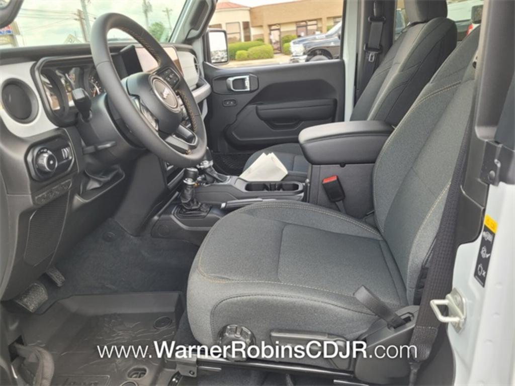 2024 Jeep Wrangler - $40,528