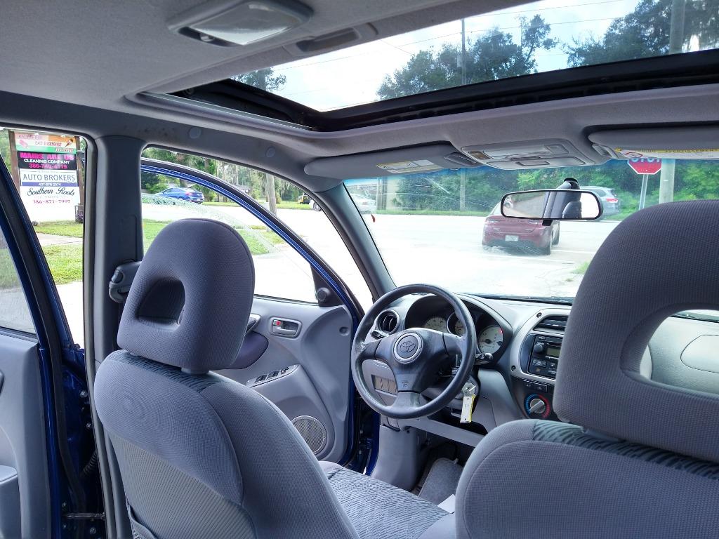 2003 Toyota RAV4