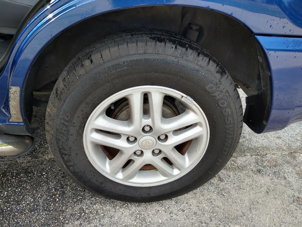 2003 Toyota RAV4