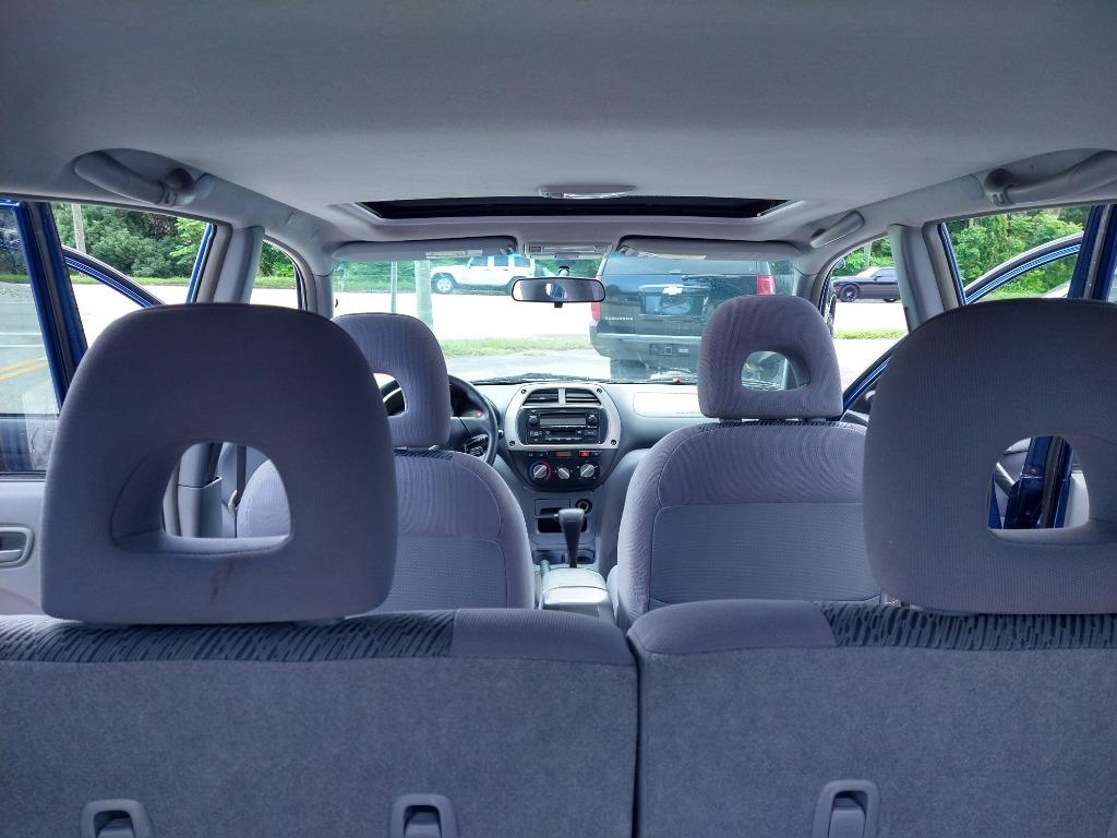 2003 Toyota RAV4