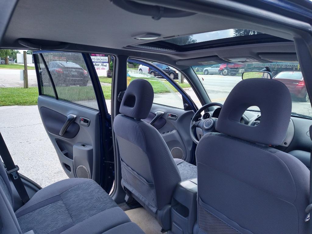 2003 Toyota RAV4