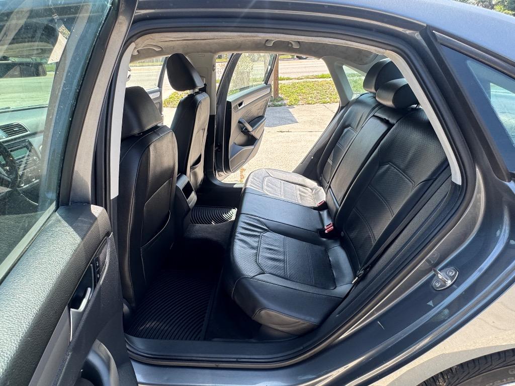 2015 Volkswagen Passat