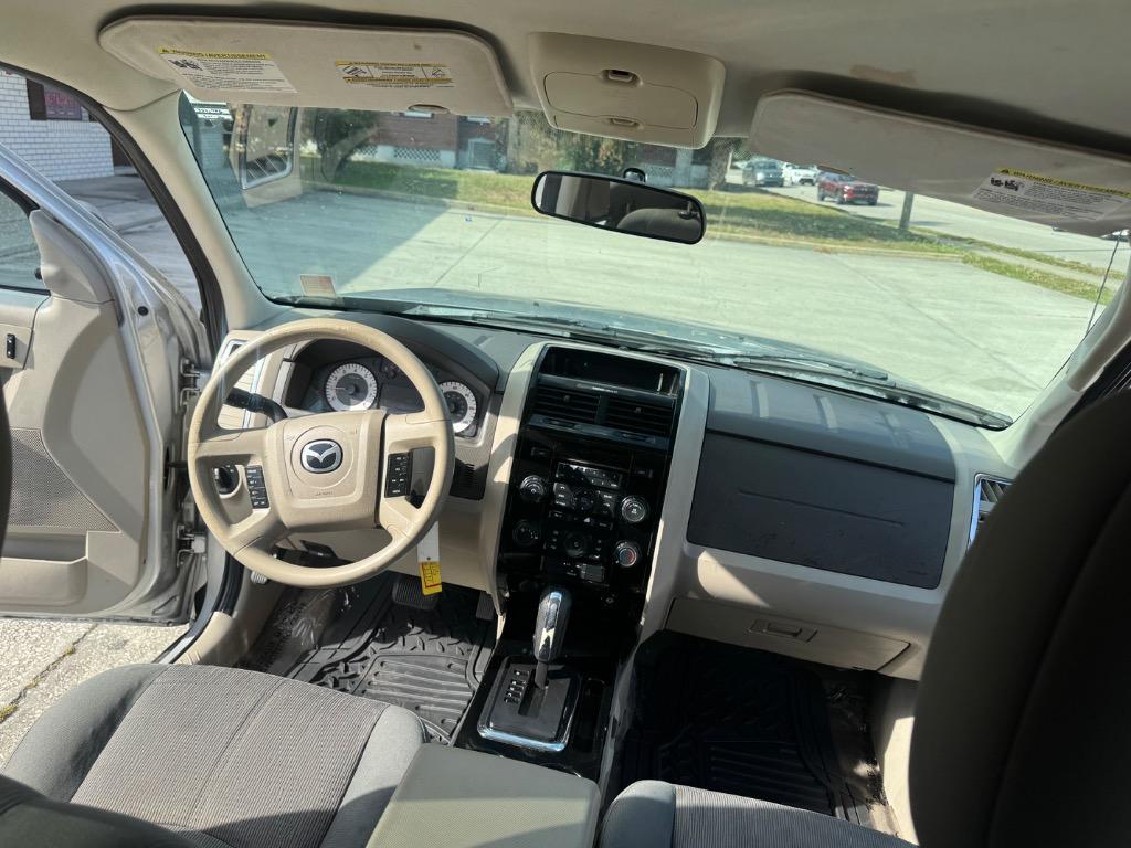 2009 MAZDA Tribute
