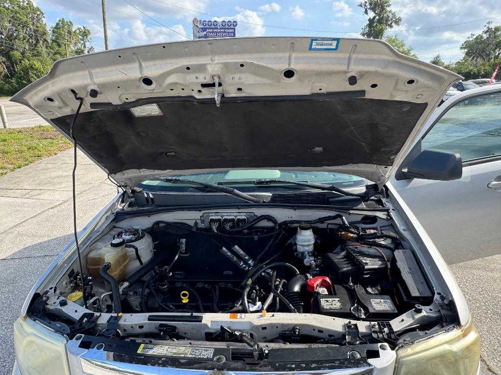 2009 MAZDA Tribute