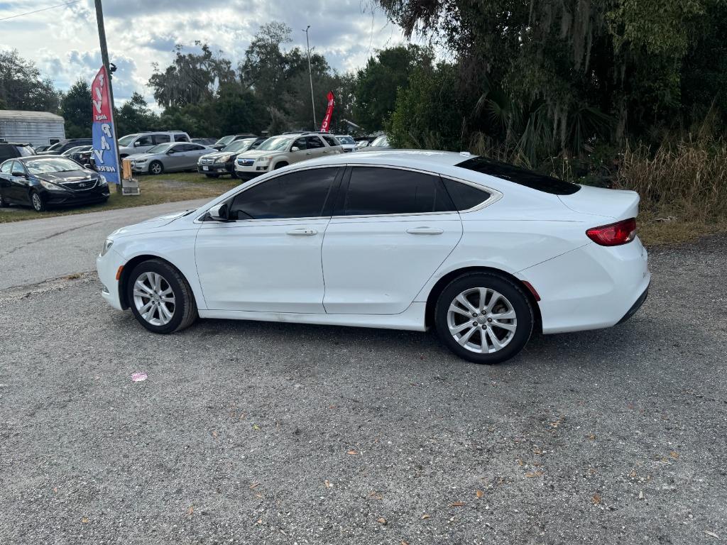 2015 Chrysler 200