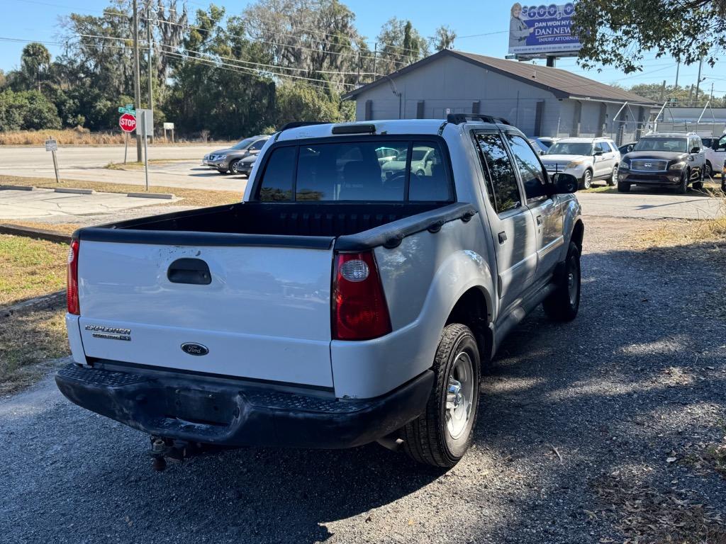 2004 Ford Explorer
