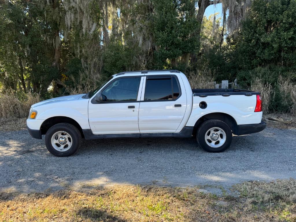 2004 Ford Explorer