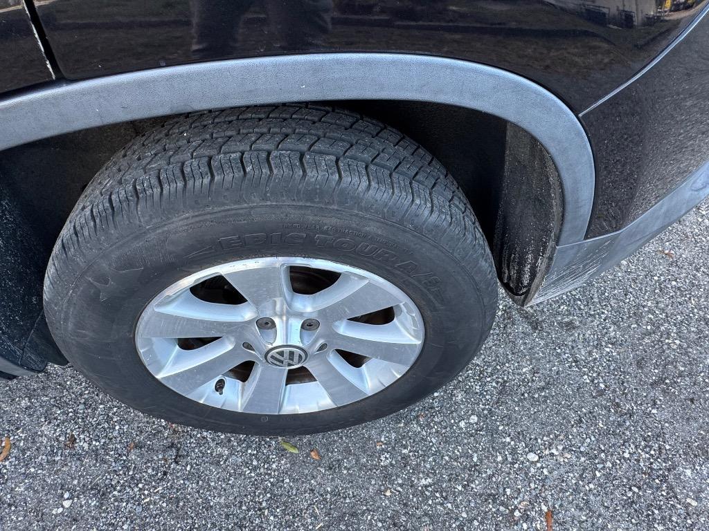 2010 Volkswagen Tiguan