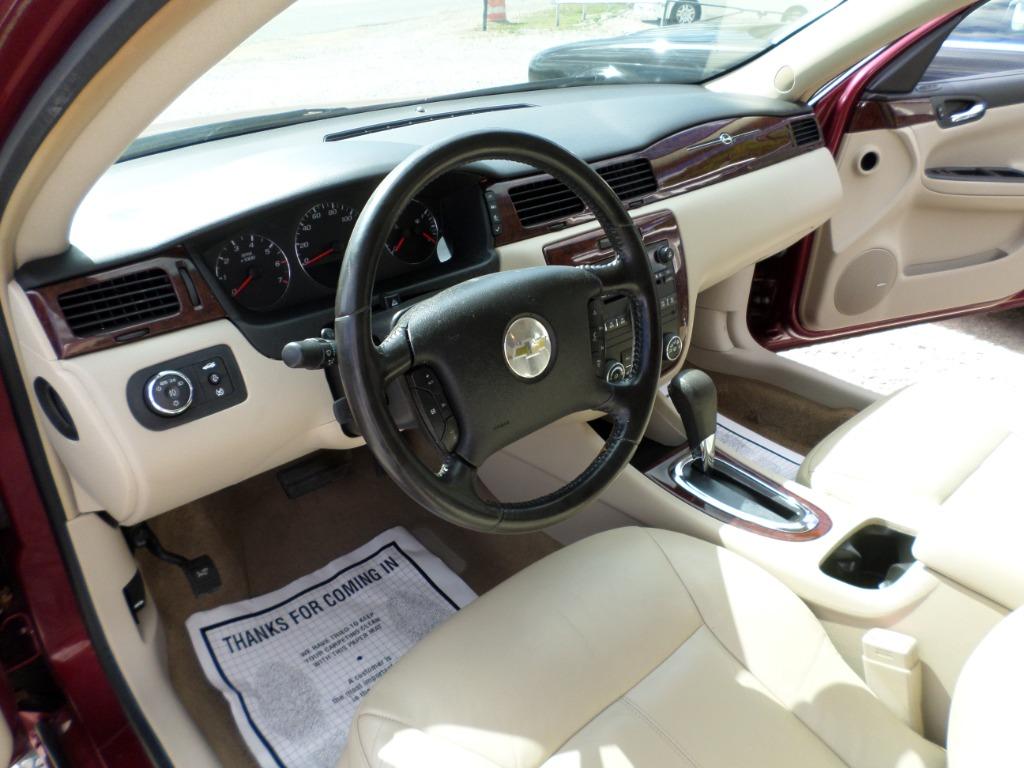 2011 Chevrolet Impala LTZ photo