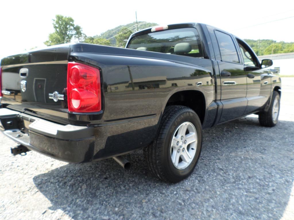 2010 Dodge Dakota - $7,500