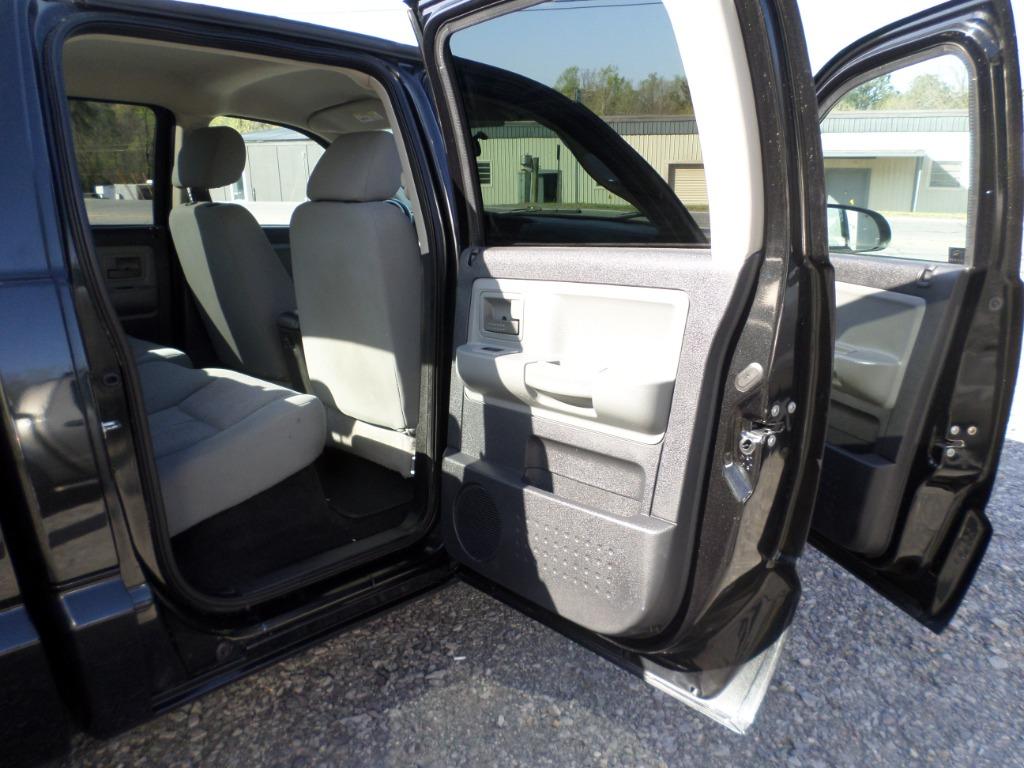 2010 Dodge Dakota - $7,500