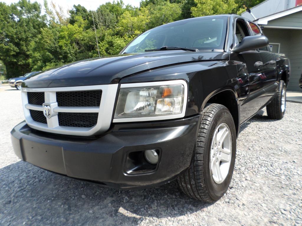 2010 Dodge Dakota - $7,500