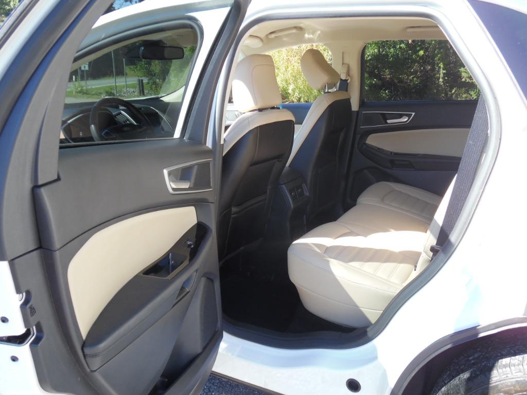 2020 Ford Edge - $11,500