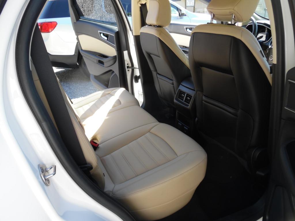 2020 Ford Edge - $11,500