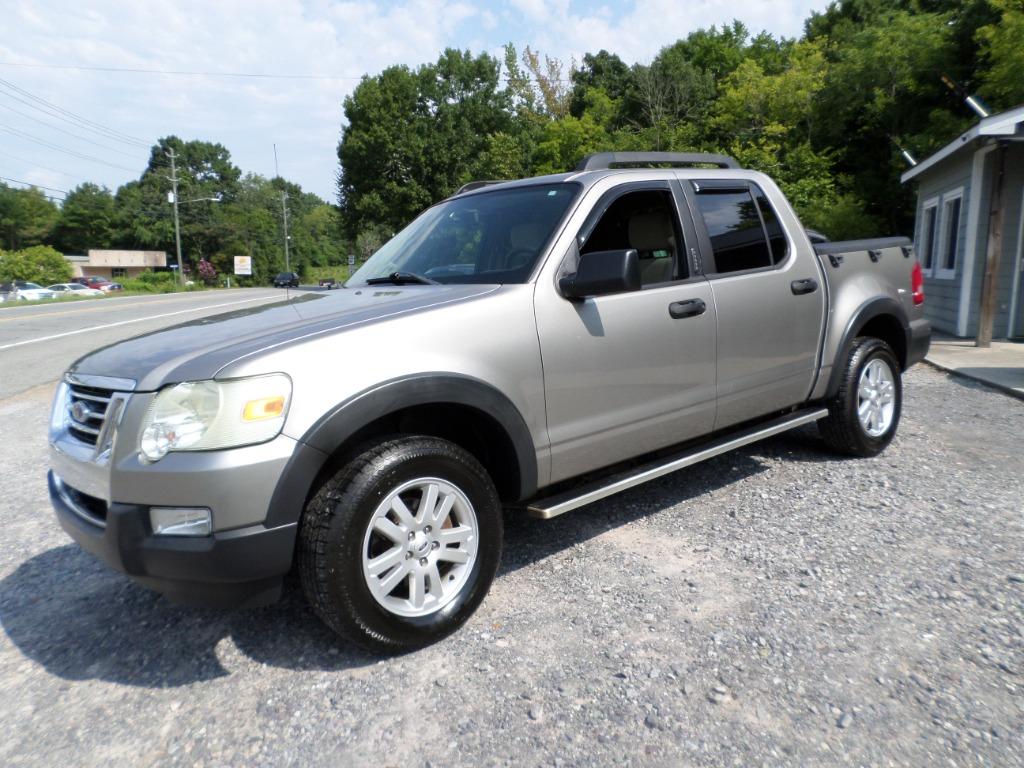 2008 Ford Explorer - $7,800