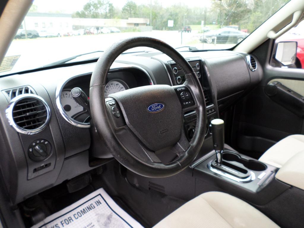 2008 Ford Explorer - $7,800