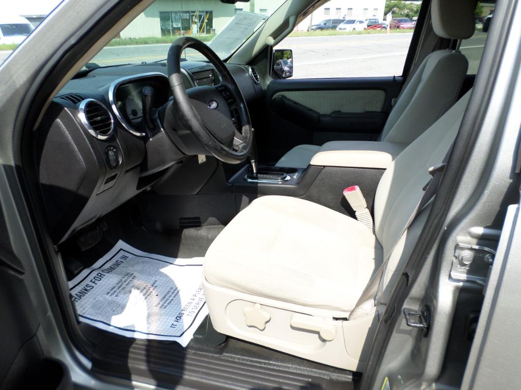2008 Ford Explorer - $7,800