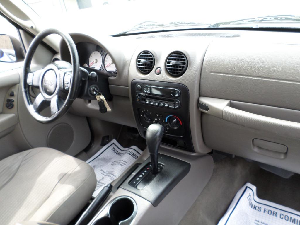 2004 Jeep Liberty - $3,900