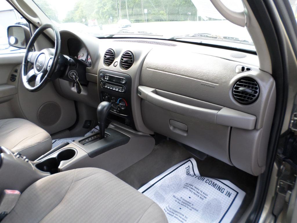 2004 Jeep Liberty - $3,900