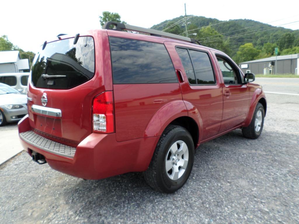 2012 Nissan Pathfinder - $5,500
