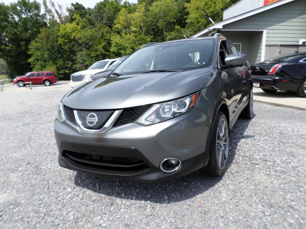 2019 Nissan Rogue - $10,500