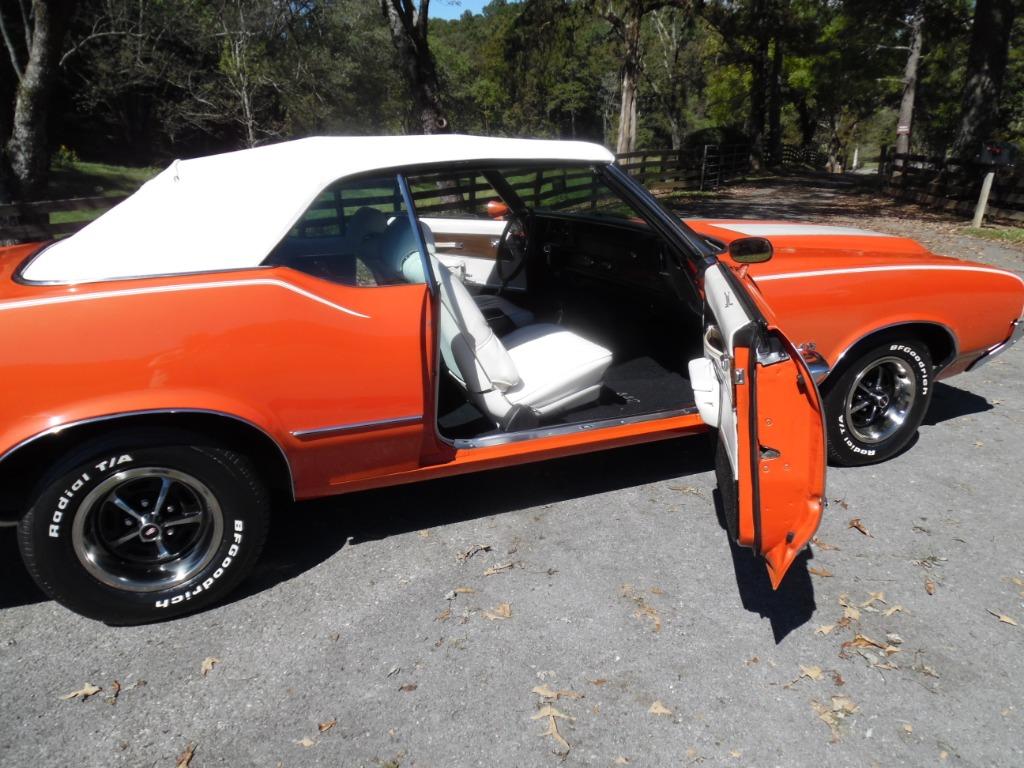 1972 Oldsmobile 442 FACTORY RAM AIR COVERTIBLE - $59,500
