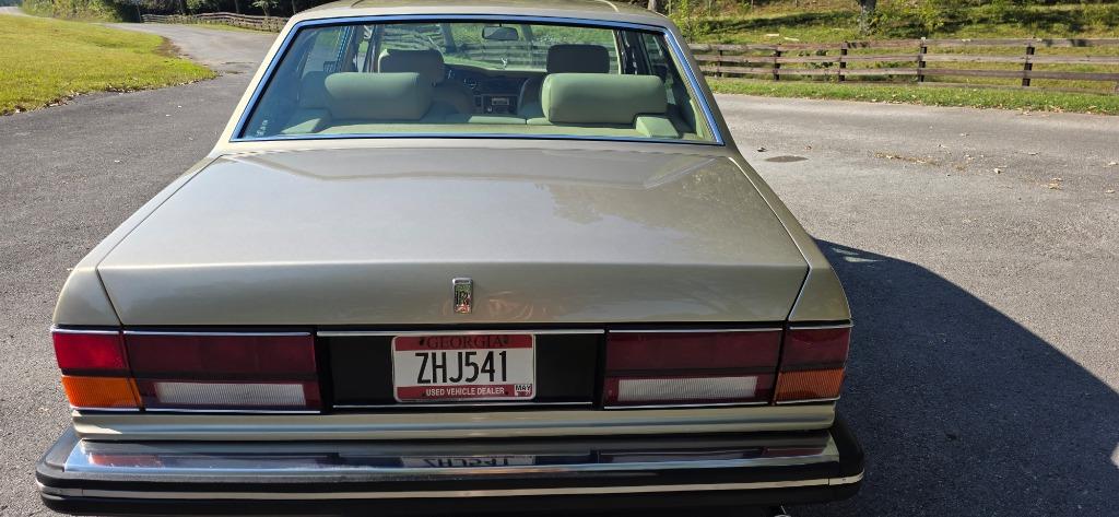 1982 Rolls-Royce Silver Spirit - $14,500