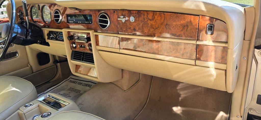 1982 Rolls-Royce Silver Spirit - $14,500