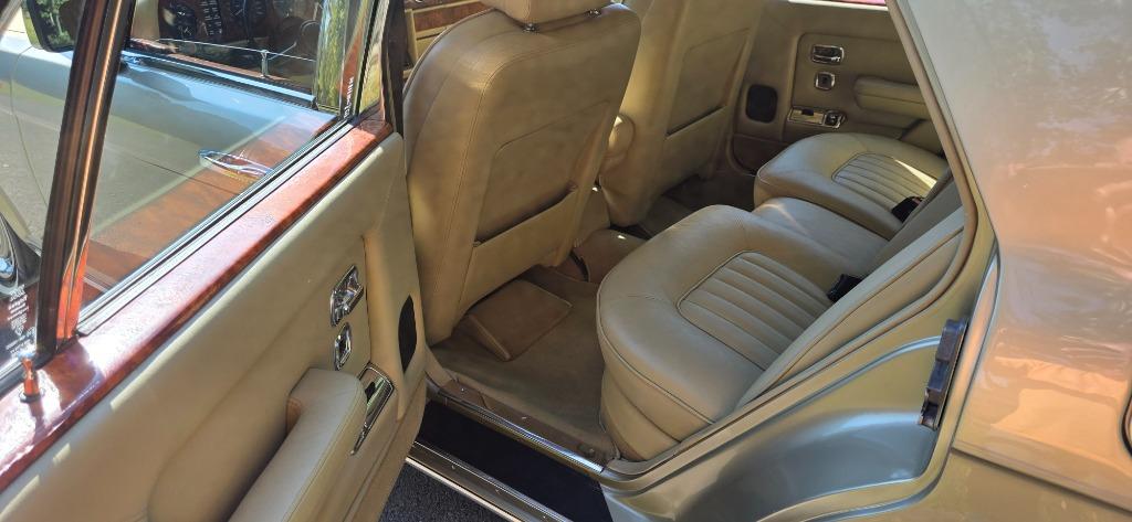 1982 Rolls-Royce Silver Spirit - $14,500