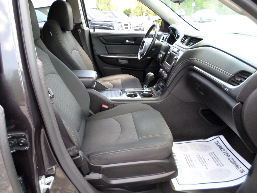 2017 Chevrolet Traverse - $8,500