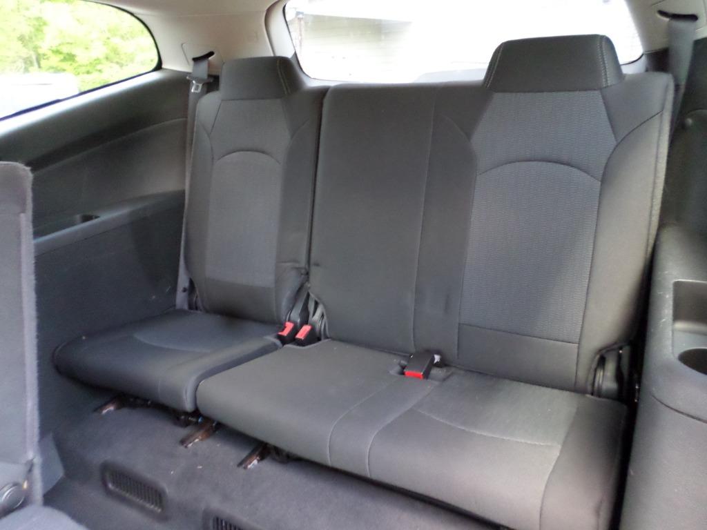 2017 Chevrolet Traverse - $8,500