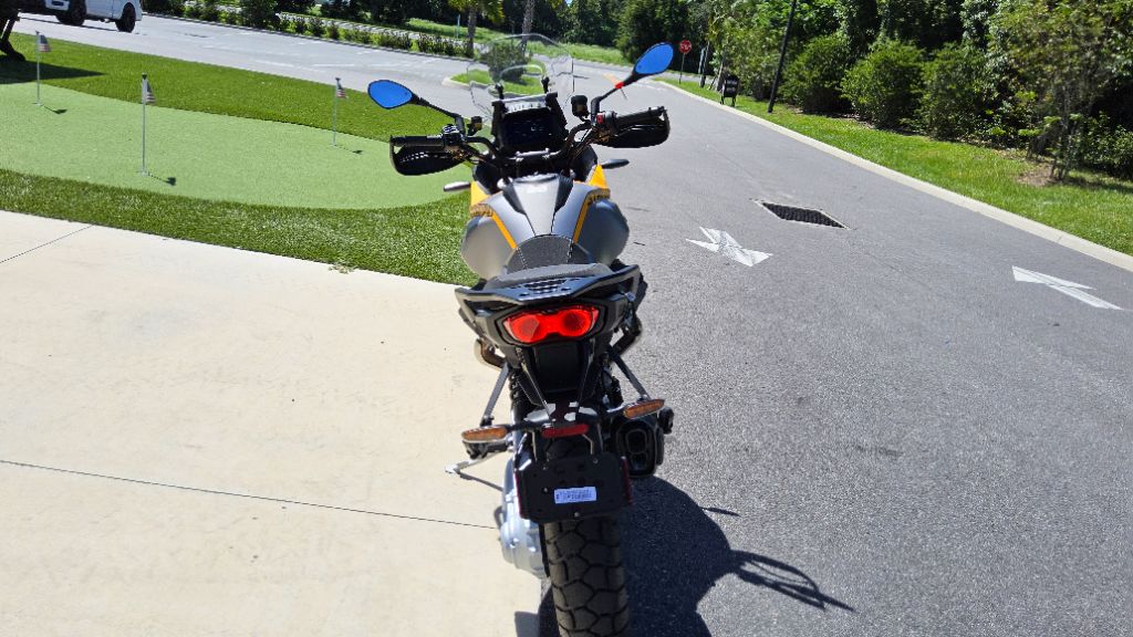 2025 Moto Guzzi Stelvio
