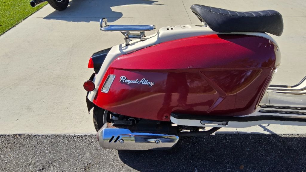 2021 Royal Alloy Grand Tourer - $2,995