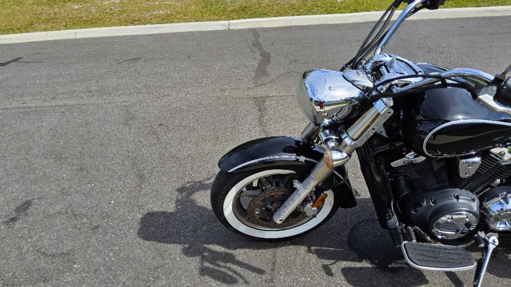 2014 Yamaha V Star 1300 - $2,900
