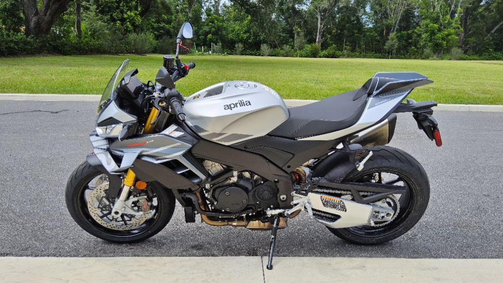 2027 Aprilia Tuono V4 - $16,699