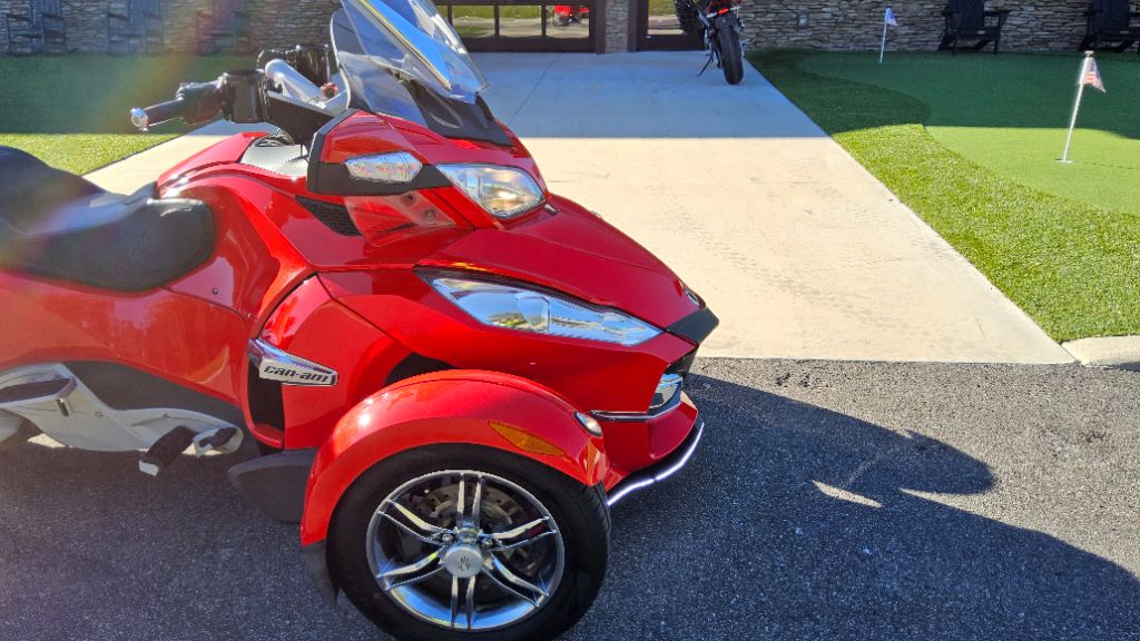 2011 Can-am Spyder - $8,995