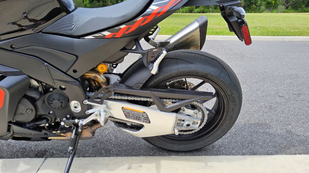 2027 Aprilia Rsv4 - $26,999