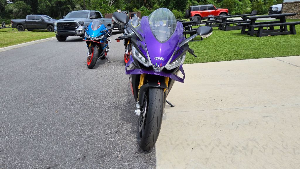 2027 Aprilia Rsv4 - $26,999