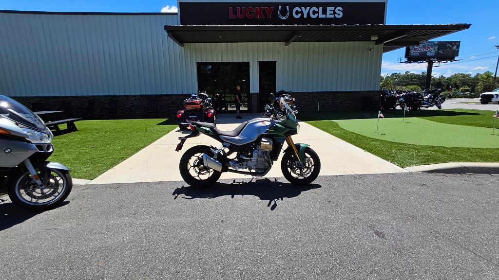 2024 Moto Guzzi V100 - $10,995