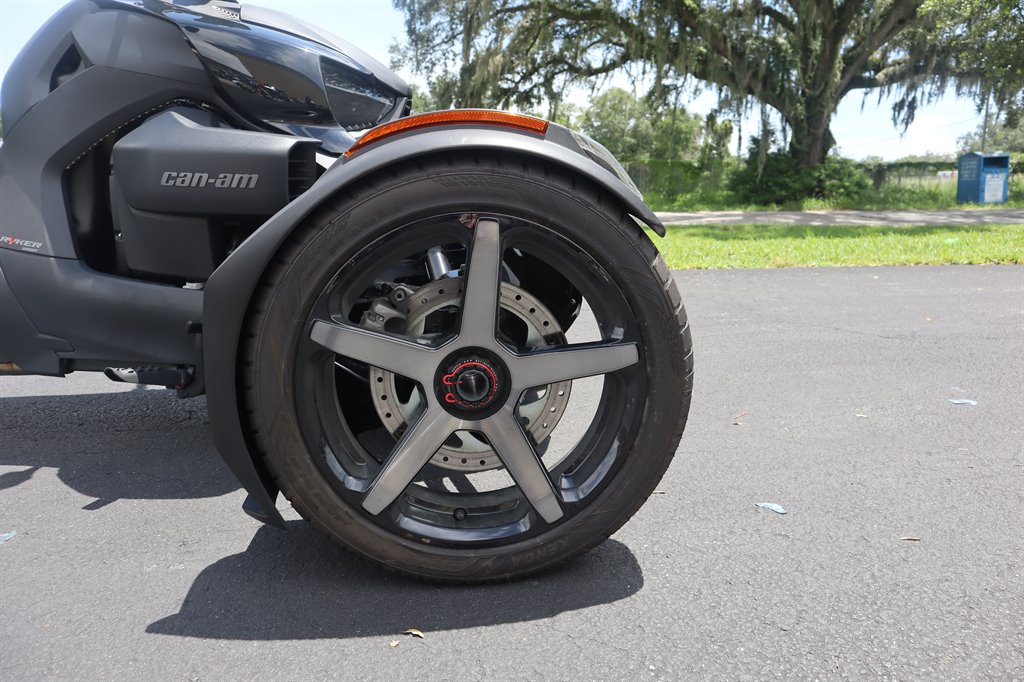 2027 Aprilia Tuono 660 - $11,599