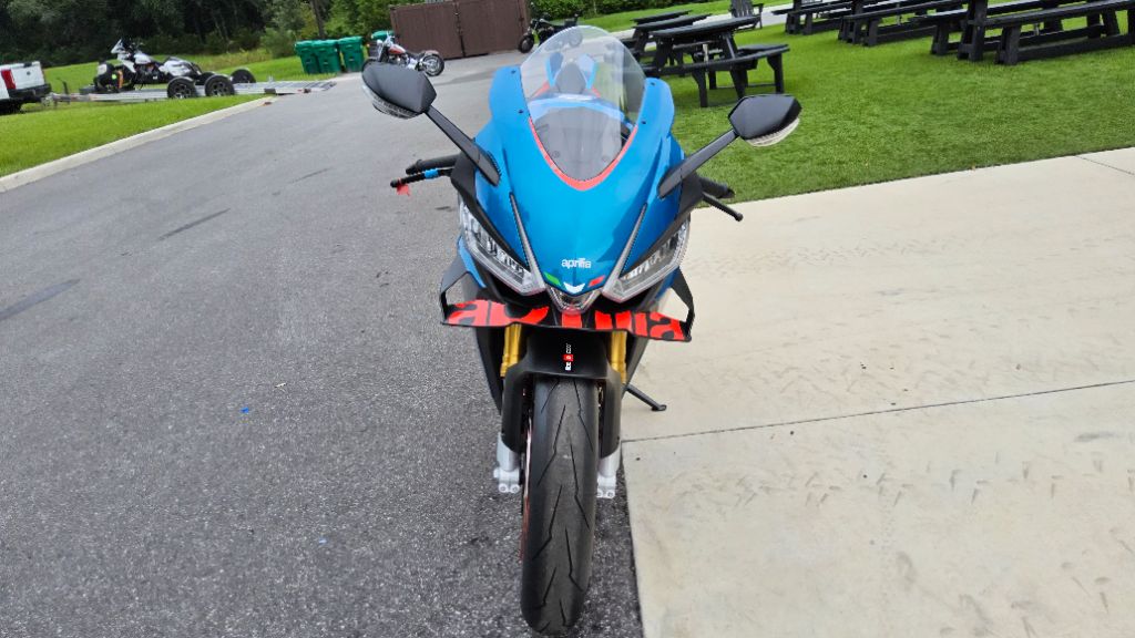 2027 Aprilia Rsv4 - $19,699