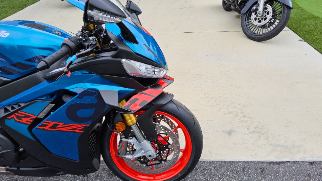 2027 Aprilia Rsv4 - $19,699