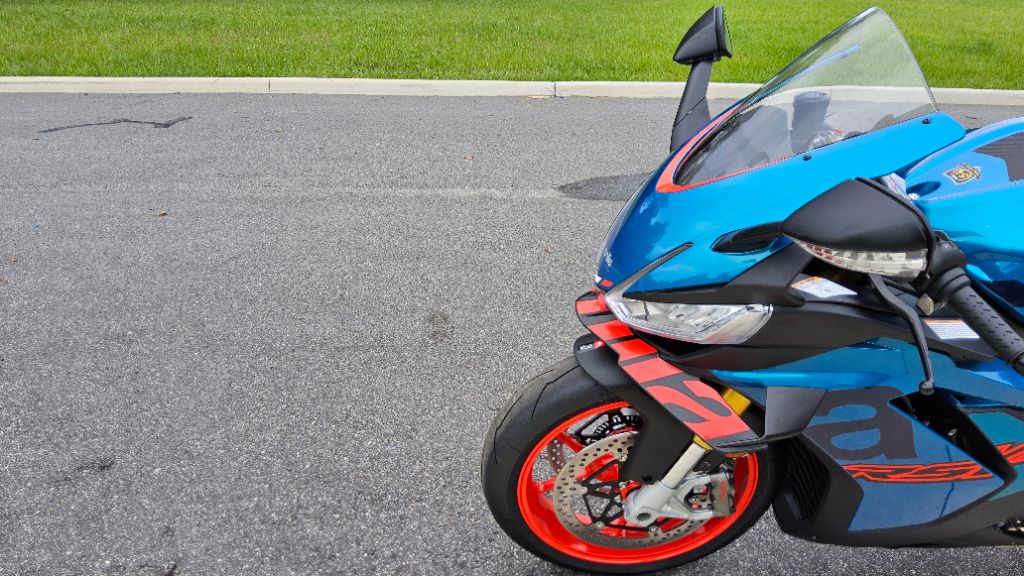 2027 Aprilia Rsv4 - $19,699
